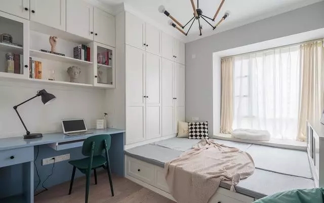 飘窗空间别浪费了，这五种改造方式，简单又实用