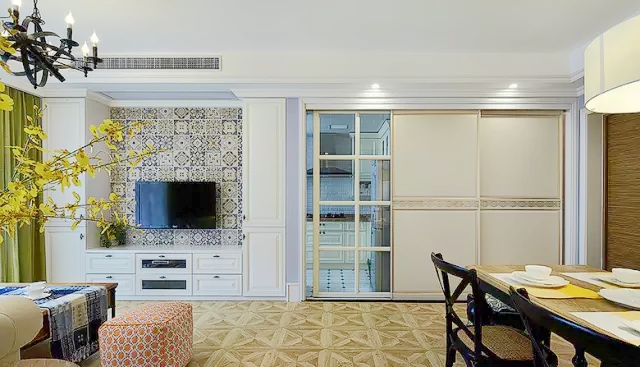 【指南】定制衣柜到顶石膏线怎么处理?