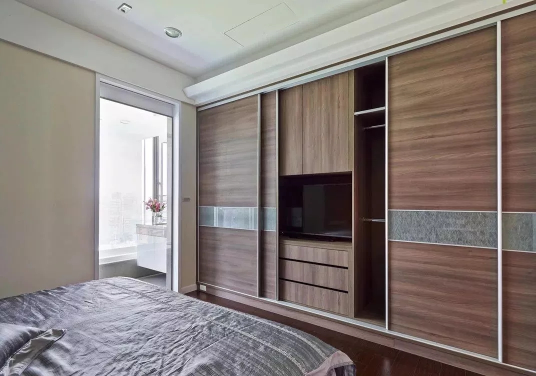 衣柜款式如此多，引无数生活者“折腰”