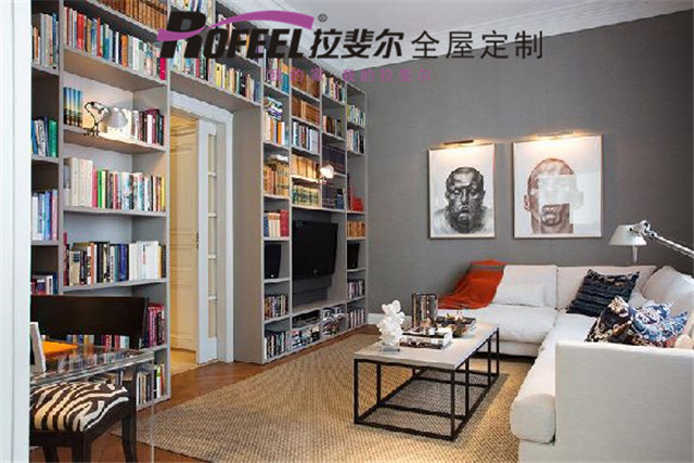 拉斐尔全屋定制|一间舒适的书房，你拥有了吗？